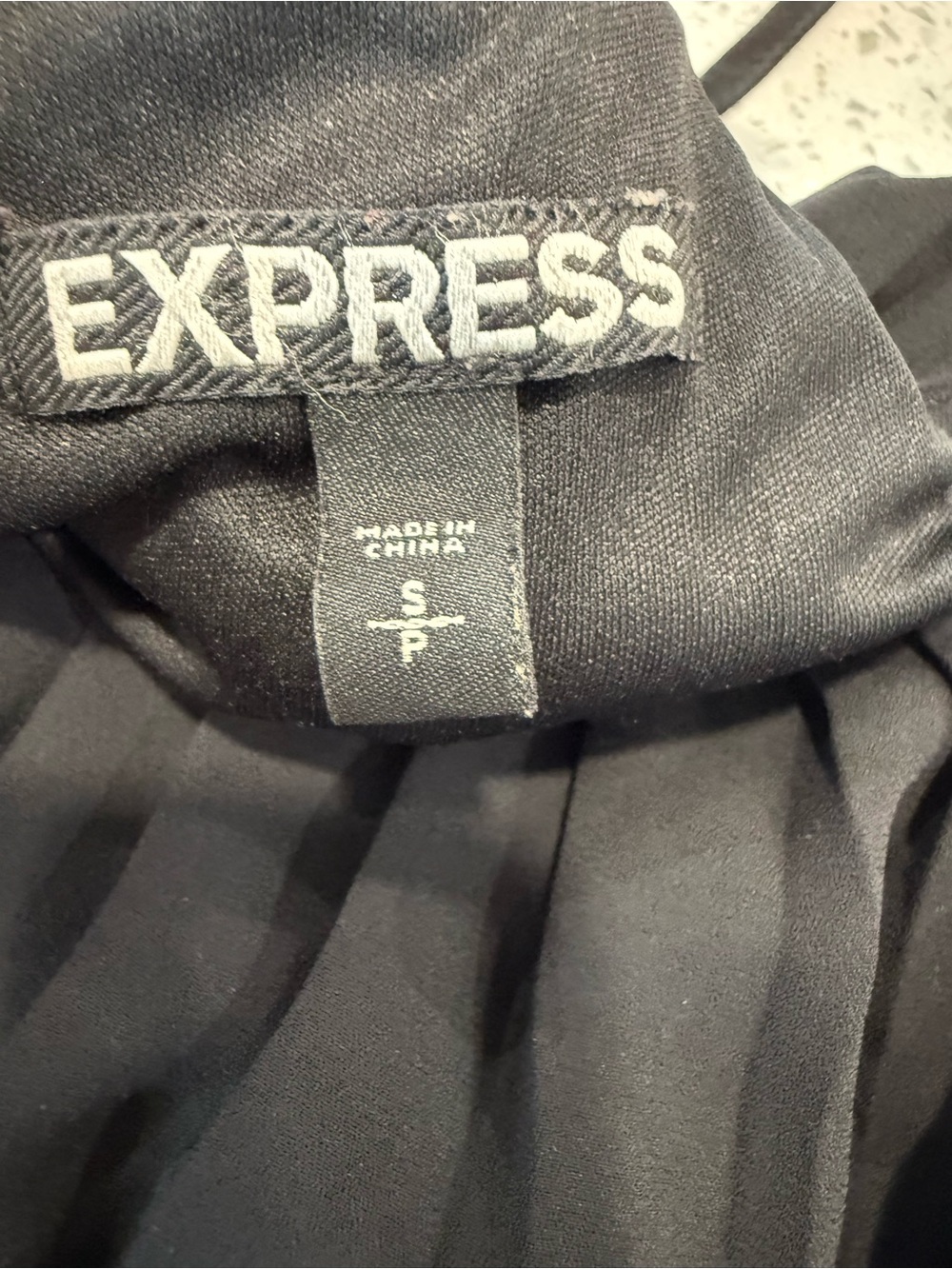 Express Black Pleated Spaghetti Strap Camisole - Picture 3 of 5